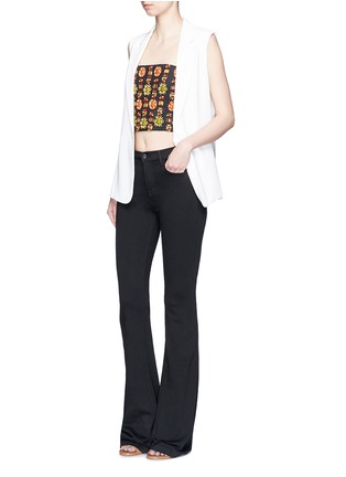 模特儿示范图 - 点击放大 - ALICE + OLIVIA - SARAPHINA露肩珠饰束身衣