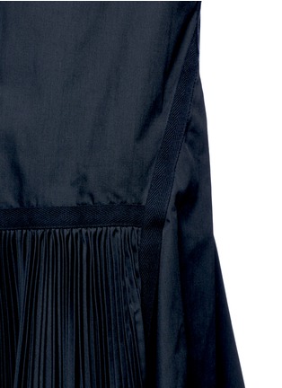 细节 - 点击放大 - SACAI - 布条边饰百褶拼接连衣裙