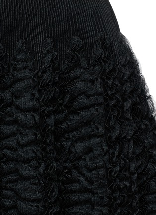 细节 - 点击放大 - ALAÏA - 网纱皱褶条纹针织连衣裙