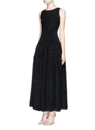 模特示范图 - 点击放大 - ALAÏA - 网纱皱褶条纹针织连衣裙