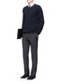 模特儿示范图 - 点击放大 - VALENTINO GARAVANI - 压褶羊毛混马海毛运动裤