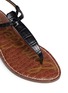 细节 - 点击放大 - SAM EDELMAN - Gigi鳄鱼纹皮T字搭带凉鞋