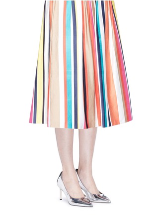 模特儿示范图 - 点击放大 - PEDDER RED - 镜面皮革尖头细跟鞋