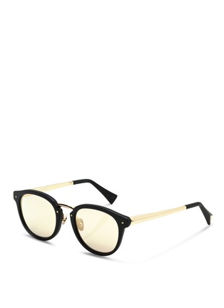 模特儿示范图 - 点击放大 - HAZE COLLECTION - 'Edge' metal temple matte acetate round sunglasses