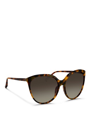 模特示范图 - 点击放大 - LINDA FARROW - 玳瑁纹圆边Wayfarer太阳眼镜