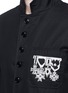 细节 - 点击放大 - ALEXANDER MCQUEEN - 纹身图案刺绣纯棉外套