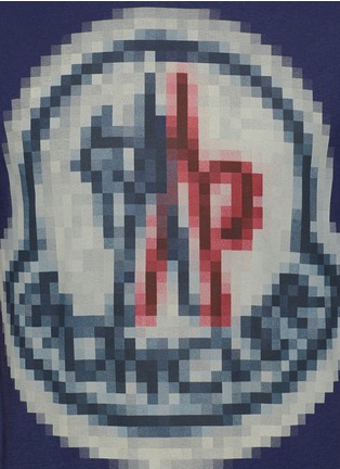 细节 - 点击放大 - MONCLER - 像素效果图案纯棉T恤