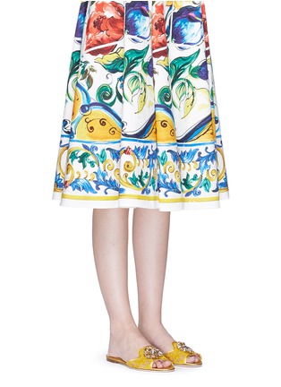模特儿示范图 - 点击放大 - DOLCE & GABBANA - 施华洛世奇仿水晶装饰蕾丝平底凉拖
