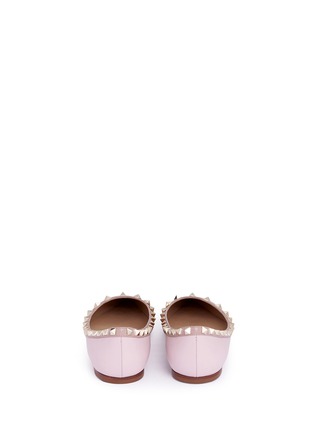 背面 - 点击放大 - VALENTINO GARAVANI - 拼色铆钉尖头平底鞋