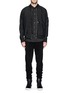 模特儿示范图 - 点击放大 - STONE ISLAND - 纯色机车外套