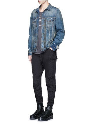 模特示范图 - 点击放大 - R13 - 工装款纯棉长裤