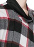细节 - 点击放大 - 3.1 PHILLIP LIM - 不对称层叠格纹图案上衣
