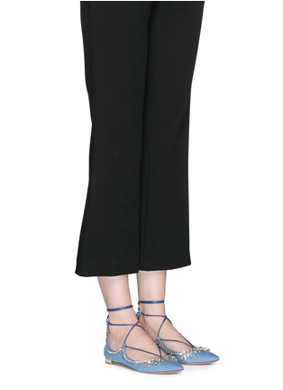 模特示范图 - 点击放大 - AQUAZZURA - CHRISTY仿水晶系带平底鞋