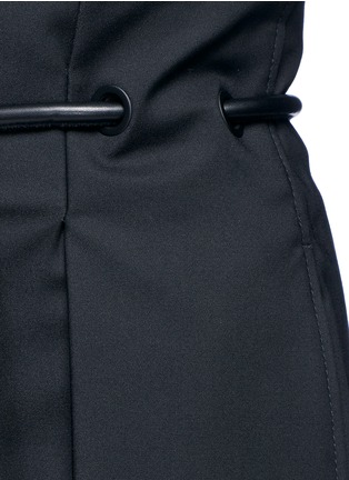 细节 - 点击放大 - 3.1 PHILLIP LIM - 褶裥装饰皮革腰带九分裤