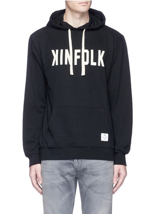 首图 - 点击放大 - KINFOLK - 品牌标志纯棉连帽卫衣