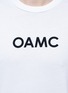 细节 - 点击放大 - OAMC - 品牌标志钩爪胶印纯棉T恤