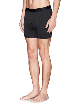 模特儿示范图 - 点击放大 - SUNSPEL - 纯棉钮扣平脚内裤