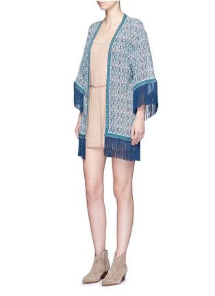 模特示范图 - 点击放大 - ALICE + OLIVIA - MIKA珠饰吊带短连体裤