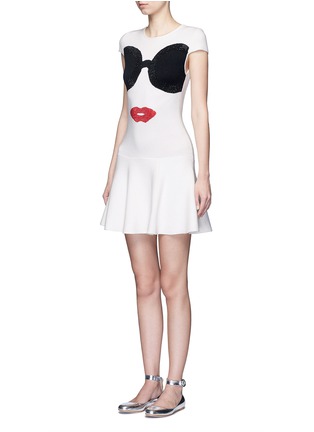 正面 - 点击放大 - ALICE + OLIVIA - Stace Face图案针织连衣裙