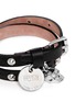 细节 - 点击放大 - ALEXANDER MCQUEEN - Skull charm double wrap stud leather bracelet