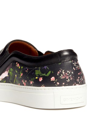 细节 - 点击放大 - GIVENCHY - 花卉真皮平底便鞋