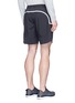 背面 - 点击放大 - THE UPSIDE - 反光条纹及品牌标志功能短裤