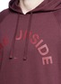 细节 - 点击放大 - THE UPSIDE - 品牌名称纯棉连帽卫衣
