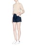 模特儿示范图 - 点击放大 - HELMUT LANG - 原色纯棉牛仔短裤