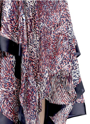 细节 - 点击放大 - RHIÉ - 抽象波浪花纹层次褶裥半身裙