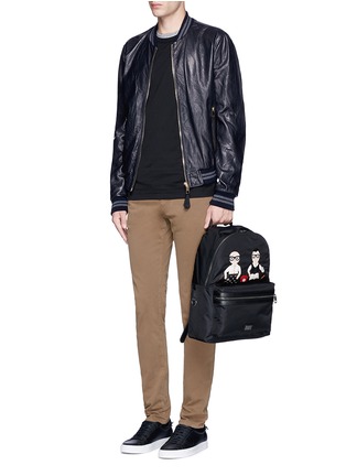 模特儿示范图 - 点击放大 - DOLCE & GABBANA - STRETCH 16纯棉斜纹布裤