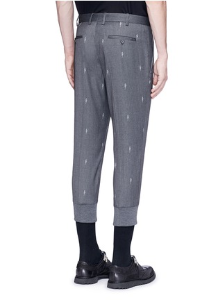 背面 - 点击放大 - NEIL BARRETT - 低腰闪电提花七分裤