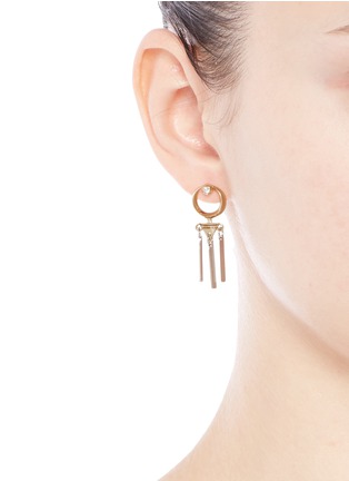 模特示范图 - 点击放大 - EDDIE BORGO - 金属流苏垂坠耳环