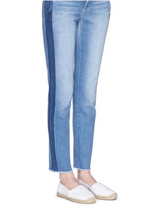 模特儿示范图 - 点击放大 - MICHAEL KORS - KENDRICK漆皮拼接珠片麻编便鞋