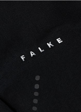细节 - 点击放大 - FALKE - 弹性运动短裤
