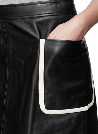 细节 - 点击放大 - THEORY - 'Strailia' contrast binding leather skirt