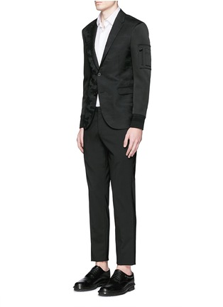 模特儿示范图 - 点击放大 - NEIL BARRETT - 缎面拼贴迷彩羊毛西服外套