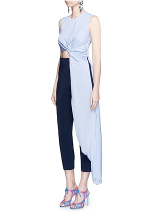 模特示范图 - 点击放大 - ROKSANDA - Thurloe镂空扭结拼色连体裤