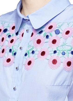 细节 - 点击放大 - PETER PILOTTO - 镂空花卉蕾丝衬衫裙