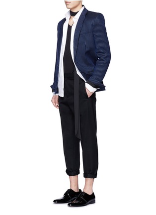 模特儿示范图 - 点击放大 - HAIDER ACKERMANN - 拼色竖纹混棉西服外套
