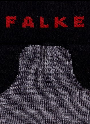 细节 - 点击放大 - FALKE - RU5运动短袜