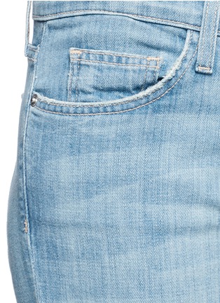 细节 - 点击放大 - CURRENT/ELLIOTT - 须边磨破裤脚水洗九分牛仔裤