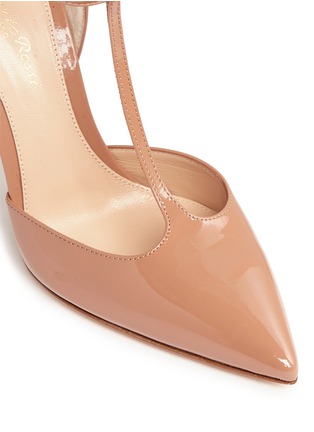 细节 - 点击放大 - GIANVITO ROSSI - Romy T字搭带漆皮高跟鞋