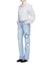 模特儿示范图 - 点击放大 - RIALTO JEAN PROJECT - 心形拼贴雏菊图案BOYFRIEND款牛仔裤