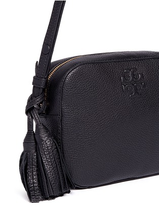 细节 - 点击放大 - TORY BURCH - THEA流苏装饰荔枝纹单肩包