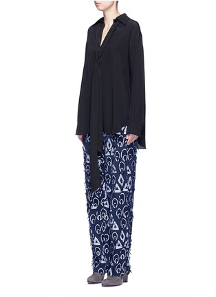 正面 - 点击放大 - CHLOÉ - 领带装饰真丝上衣