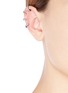 模特儿示范图 - 点击放大 - REPOSSI - 'Berbère' diamond black gold 4-hoop ear cuff
